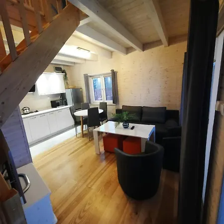 بيت خشبي Homes 777 *
