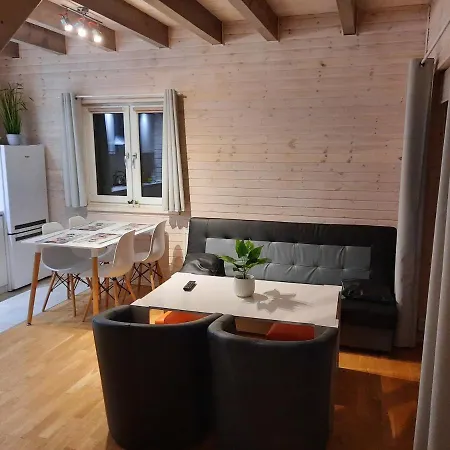 Homes 777 Chata Karwia