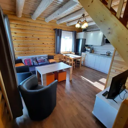 Homes 777 Karwia