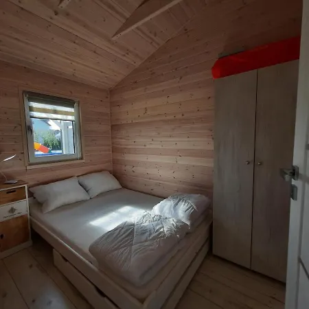 بيت خشبي Homes 777