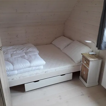 Homes 777 بيت خشبي