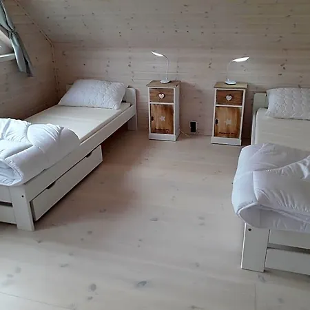 Homes 777 Gerendaház