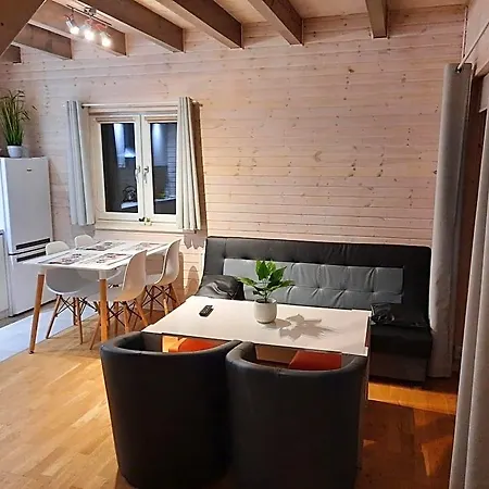 Gerendaház Homes 777 Karwia