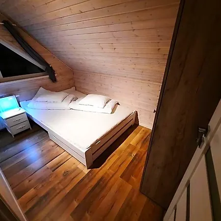 Homes 777 Karwia