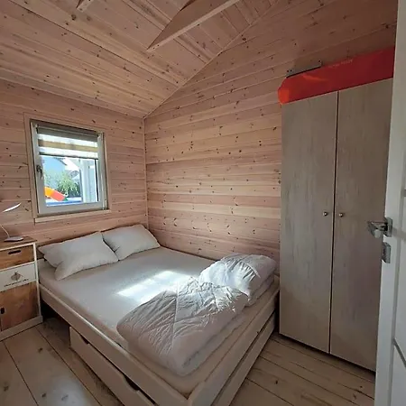 Homes 777 Karwia