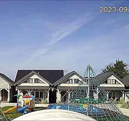 Homes 777 Gerendaház Karwia